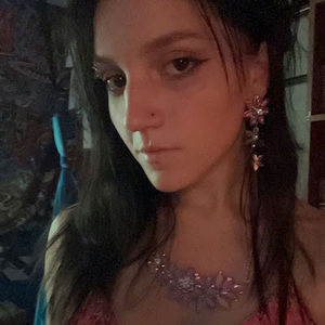 Meet your Posher, Malia